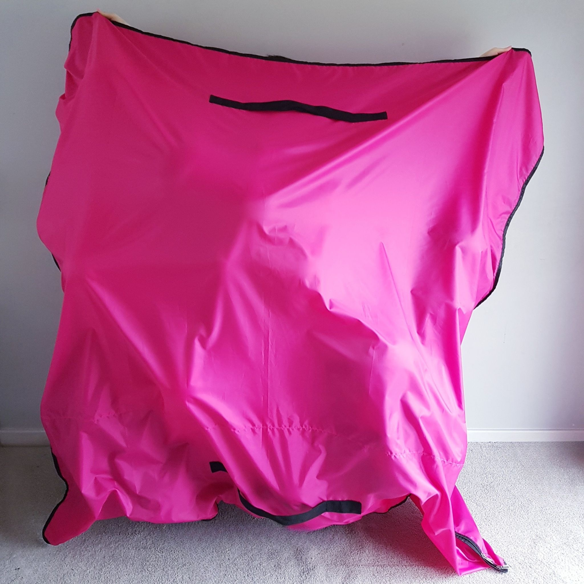 B4U Exclusive Heavy Duty 82x79 inch Waterproof Professional Balloon Transport Bag - Image 5
