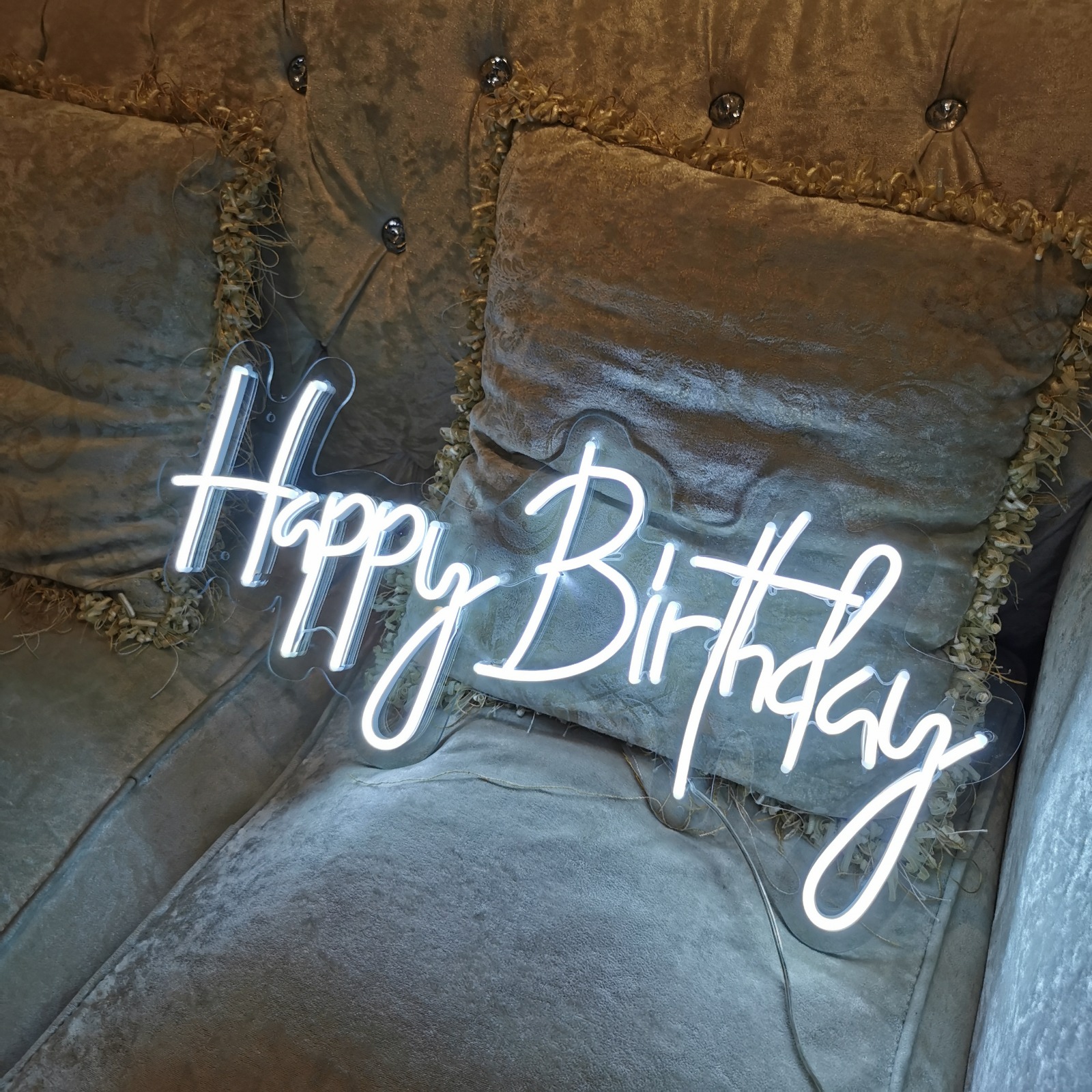 Happy Birthday Neon Sign 80x49cm - Cool White